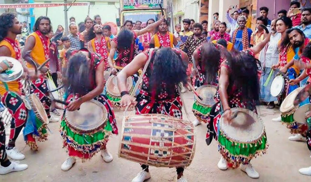 Sambalpuri Dhol Nisan (Odisha)